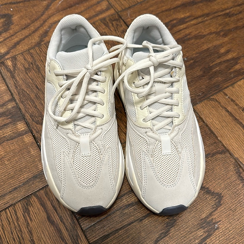 Adidas Yeezy Boost 700 in Analog